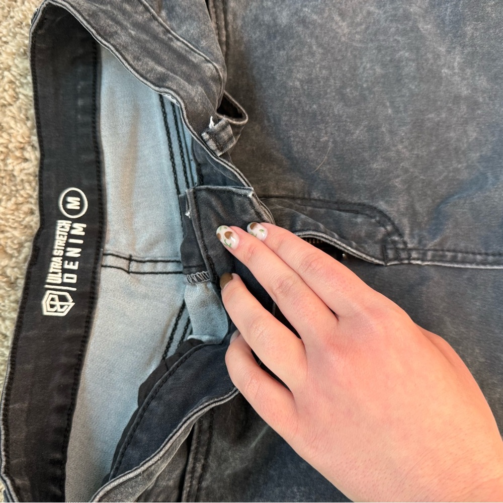 Born Primitive Dark Wash Jean Shorts - Picture 5 of 5